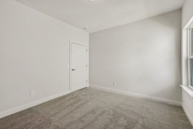 Building Photo - Brand New 4BD/2.5BA Home in Mooresville!
