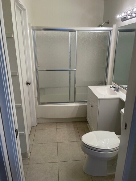 Building Photo - 91-1019-1019 Mikohu St