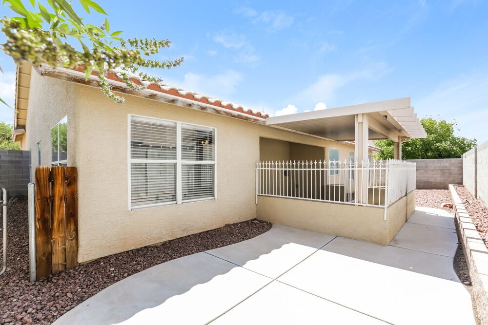 Building Photo - 5813 Grand Heritage St