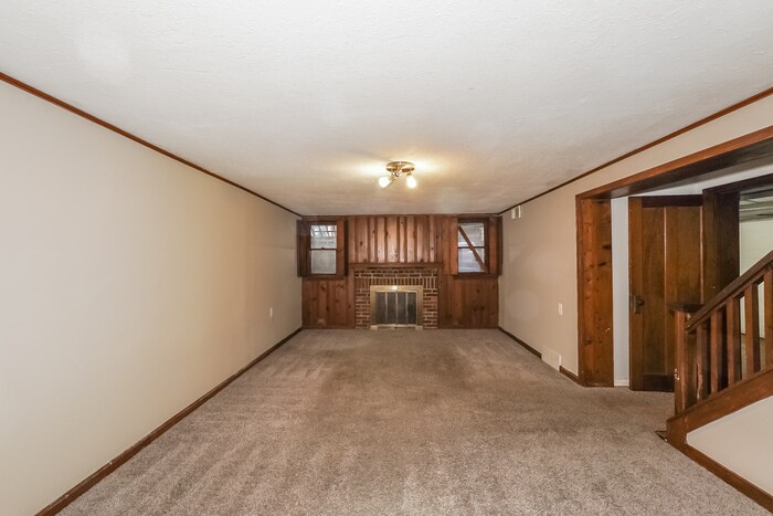 Building Photo - 3719 Rolliston Rd