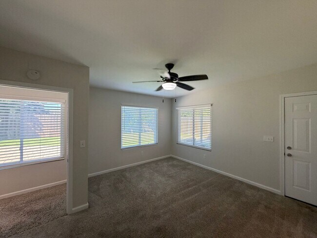 Building Photo - Spacious 4BR Single-Story Home with Paid Solar & Fenced Yard in La Mesa