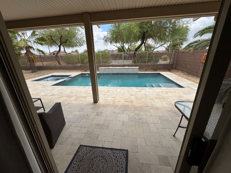 Building Photo - 18261 N Summerbreeze Way