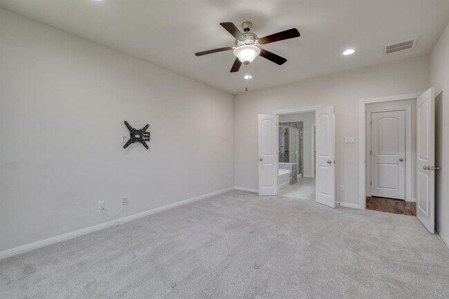 Building Photo - 17204 Calipatria Ln