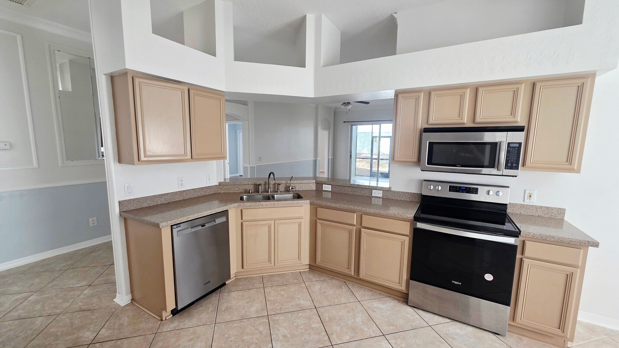 Building Photo - 9730 White Barn Way