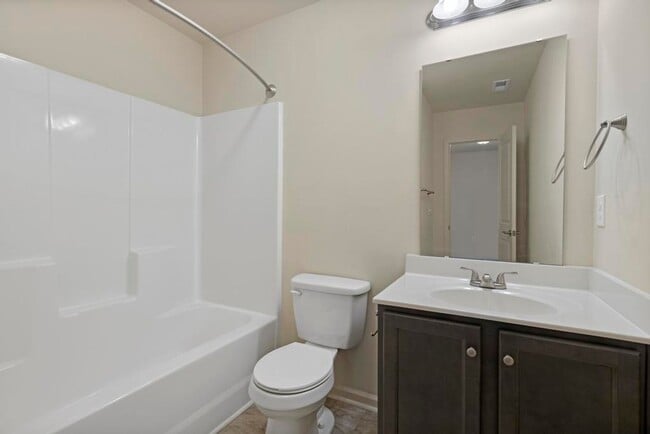 Building Photo - 245 Boyington Pl Rd