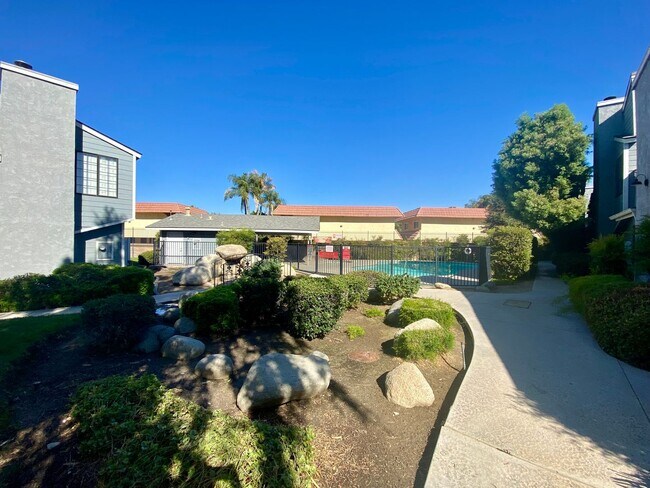 Building Photo - 7330 Stockdale Hwy