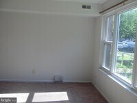 Building Photo - 3926 Wrexham Ct