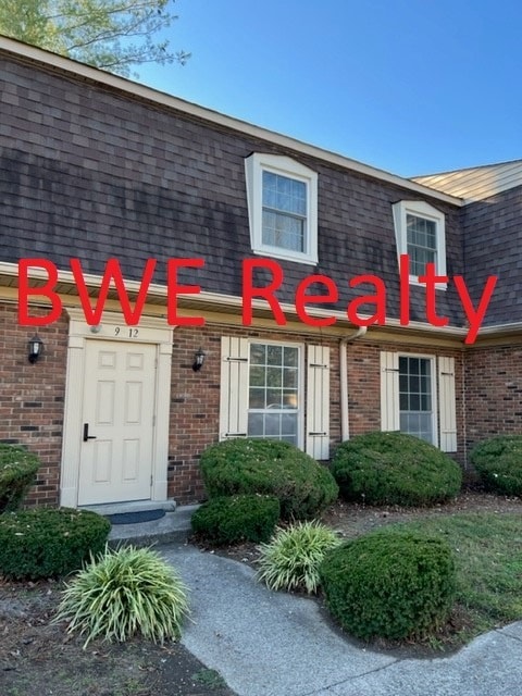 Building Photo - Charming 1 Bedroom Franklin Condo