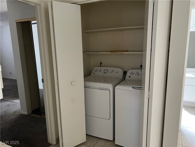 Building Photo - 1628 Starridge Way