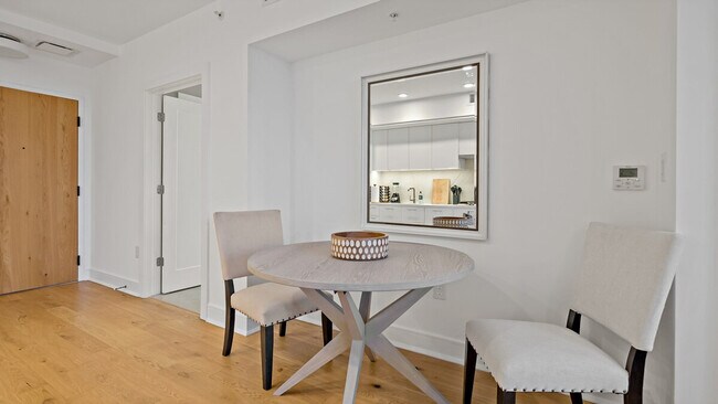 Building Photo - 1852 7th St NW