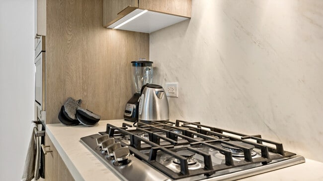 Building Photo - 1845 9th St NW