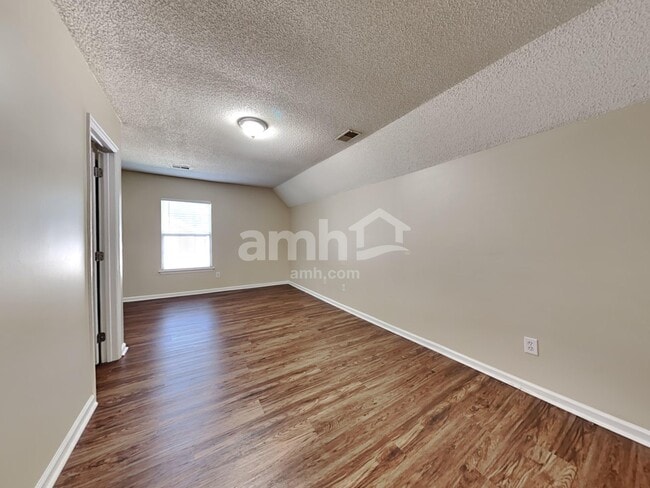 Building Photo - 111 Kilpatrick Ct