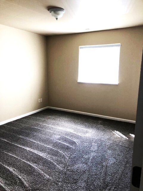 Building Photo - 3537 Miles Ave