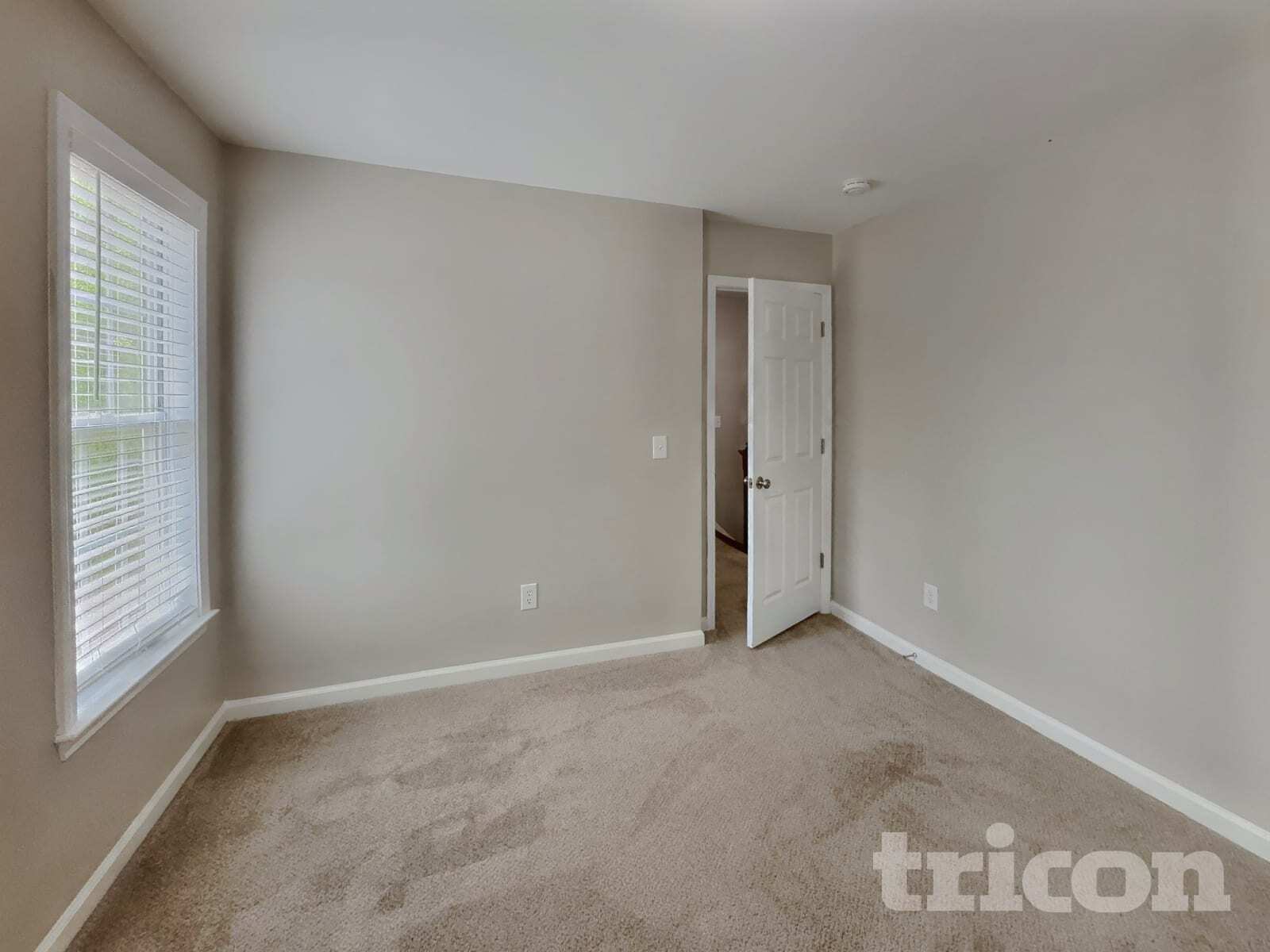 Building Photo - 156 Meadow Loop Dr