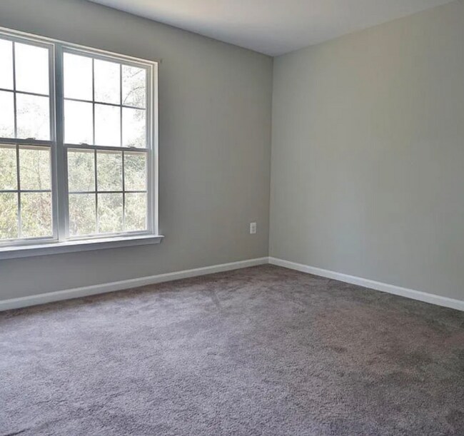 Building Photo - 46123 Gooseneck Dr