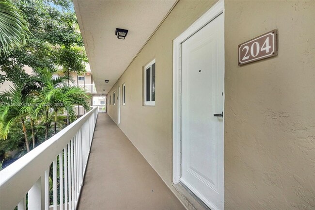 Building Photo - 7705 Camino Real