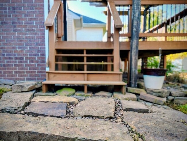 Building Photo - 311 Ketch Ct