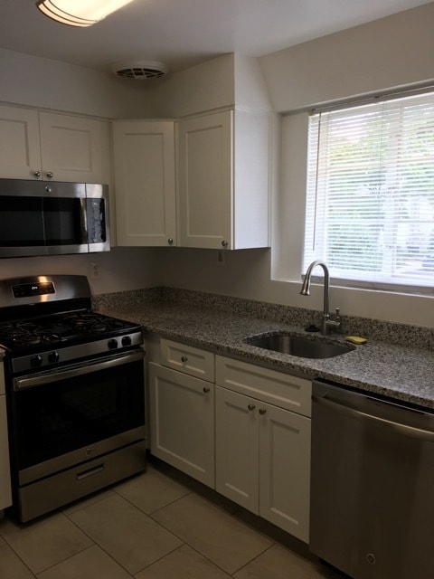 Building Photo - 5319 Pooks Hill Rd