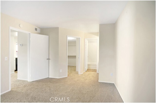 Building Photo - 48 Corniche Dr