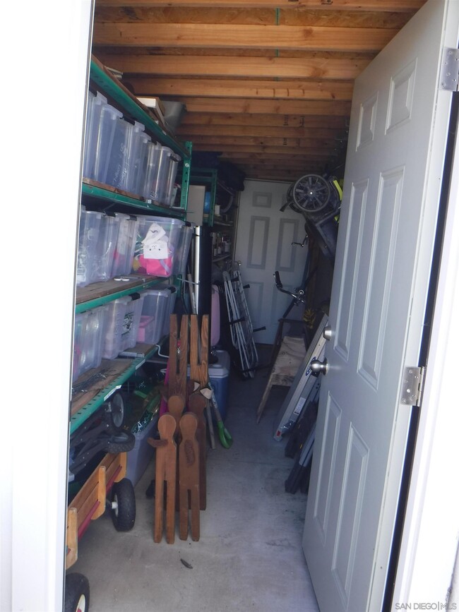 Building Photo - 4970 Mt Almagosa Dr