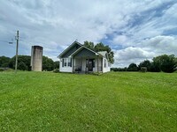 Building Photo - 511 E Old Andrew Johnson Hwy