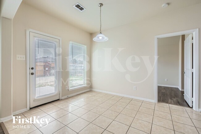 Building Photo - 6728 Ohana Pl