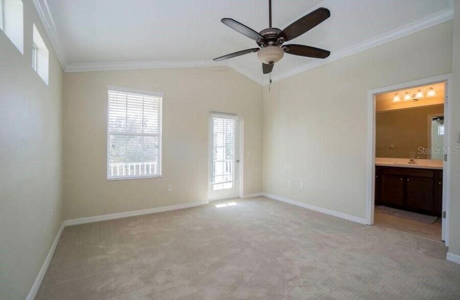 Building Photo - 12512 Shimmering Oak Cir