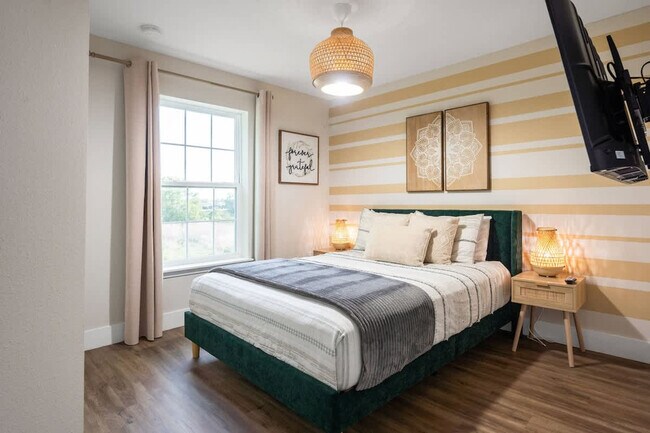 Building Photo - 4456 Summer Flowers Pl