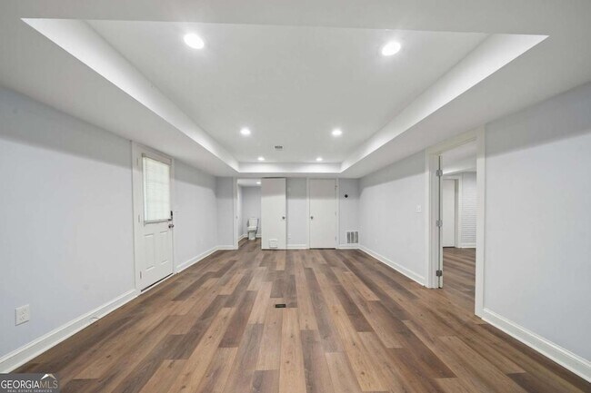 Building Photo - 5132 Willow Point Pkwy