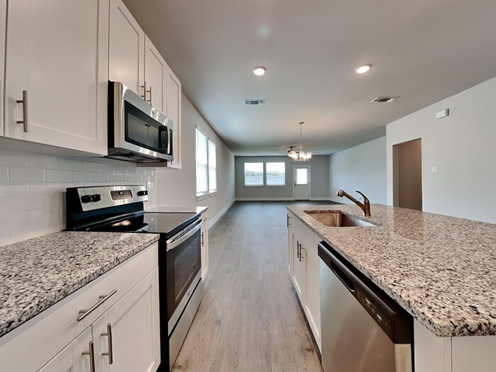 Building Photo - 1505 Marvin Gardens