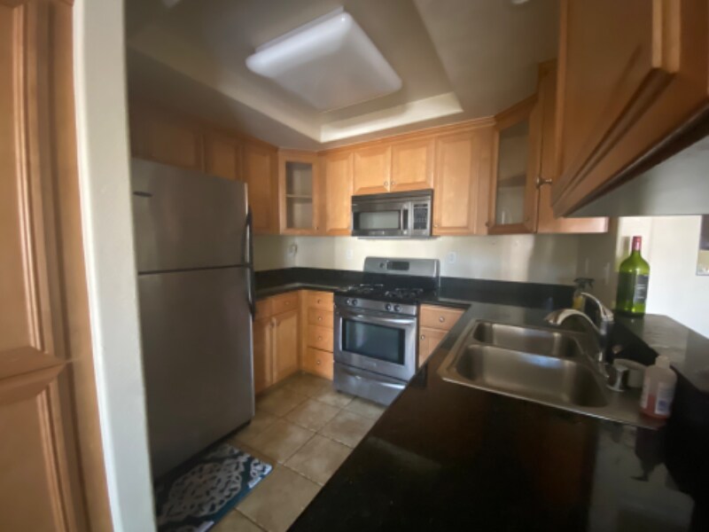 Building Photo - 5057 Los Morros Way