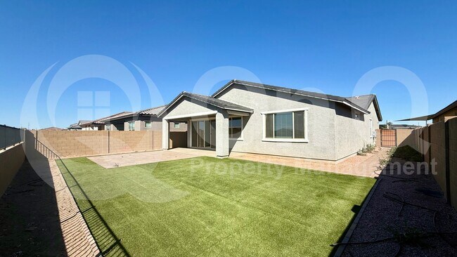 Building Photo - 5324 S 24th Ln