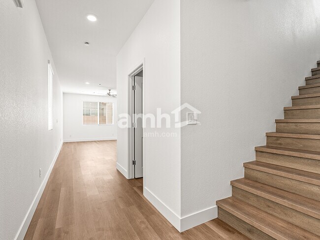 Building Photo - 5830 Fly Fisher St