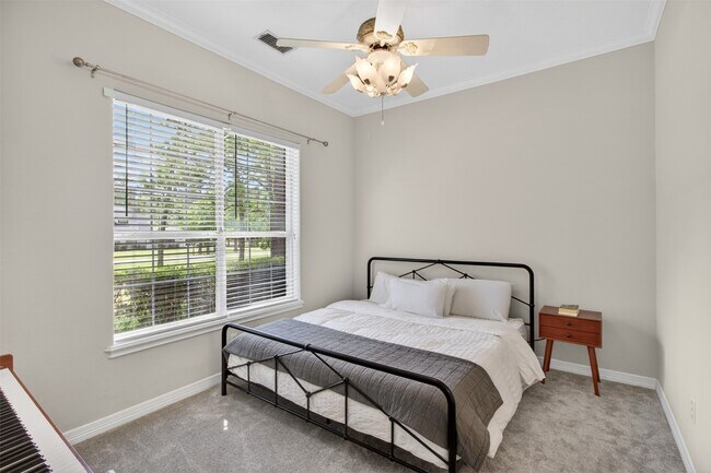 Building Photo - 10626 Crystal Cove Dr