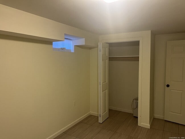 Building Photo - 2 Allspice Ln