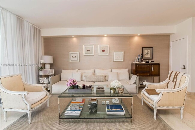 Building Photo - 901 Brickell Key Blvd