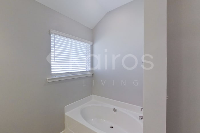 Building Photo - 107 Dawson's Ml Dr