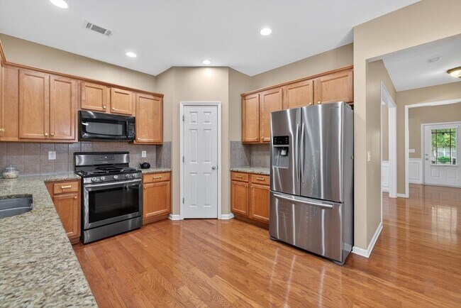 Building Photo - 1766 Stoney Chase Dr