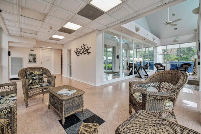 Building Photo - 2320 Terra Ceia Bay Blvd