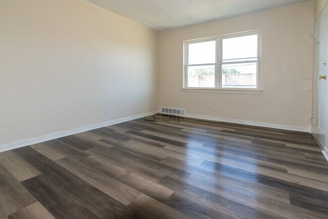 Building Photo - 3514 Brockton Ln