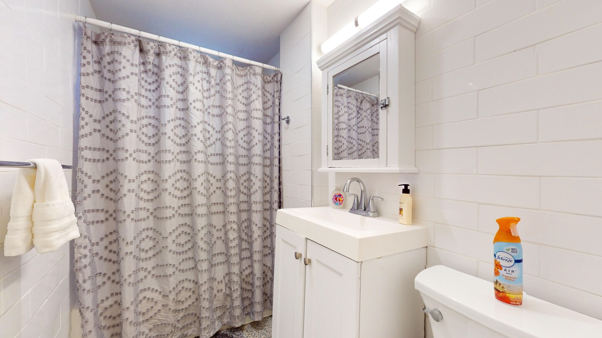 Building Photo - 380 Washington St