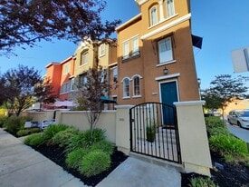 Building Photo - 1764 Camino Real Way