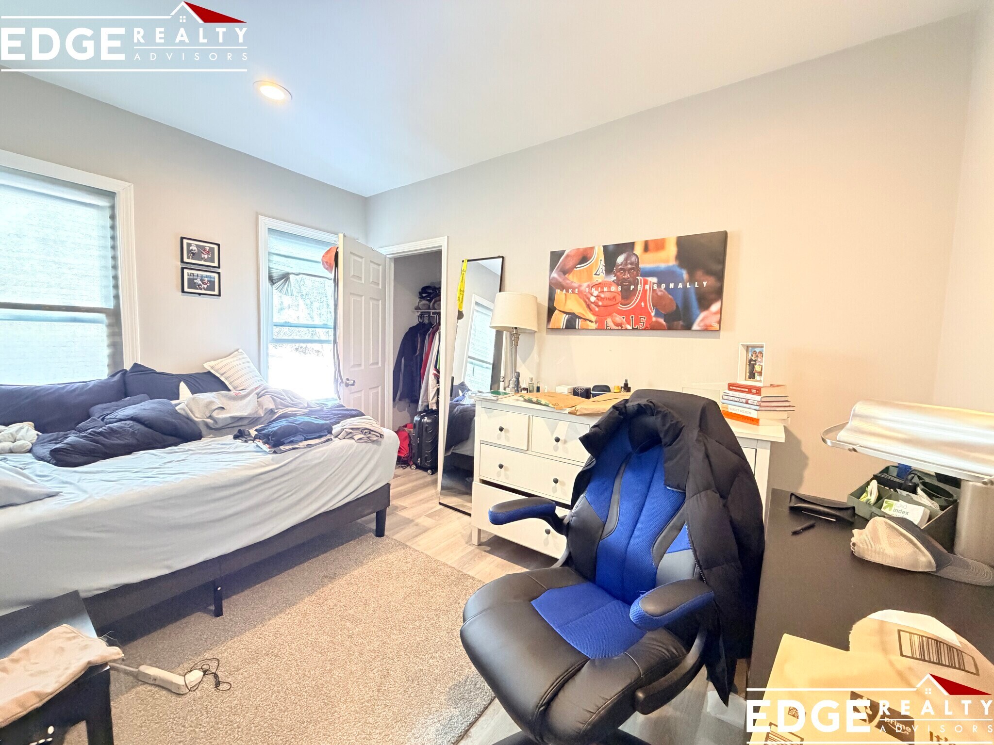 Building Photo - 62 Quint Ave