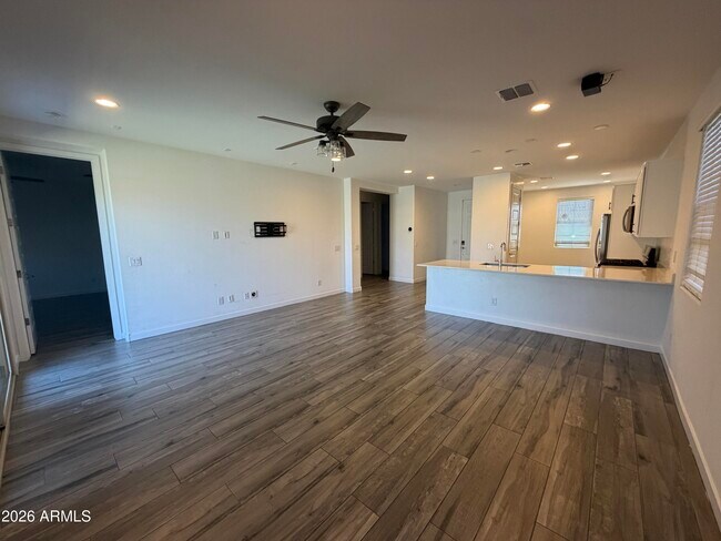 Building Photo - 24596 N 170th Dr