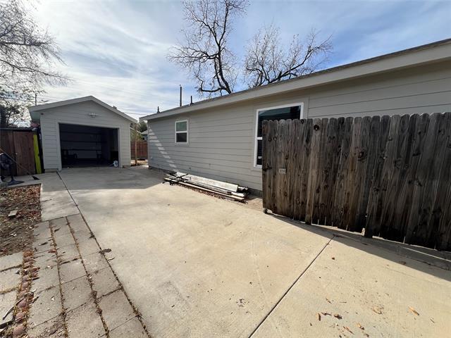 Building Photo - 914 Irma St