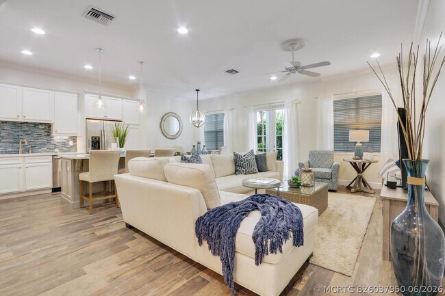 Building Photo - 114 Ocean Breeze Dr