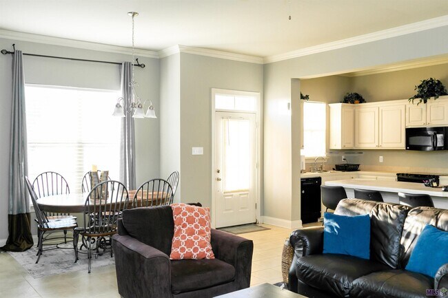 Building Photo - 7132 Marshall Bond Dr