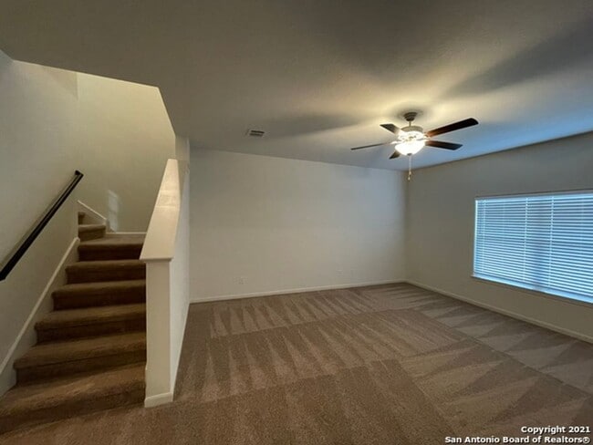 Building Photo - 4 Bedroom Home in  Savannah Place Subdivison In Converse, Tx