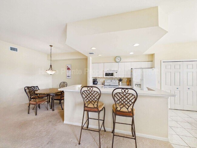 Building Photo - 20611 Country Creek Dr