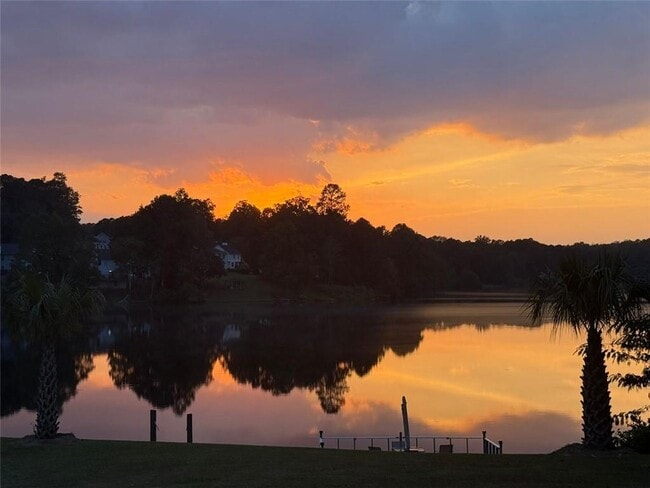 Building Photo - 707 Fair Harbor Dr